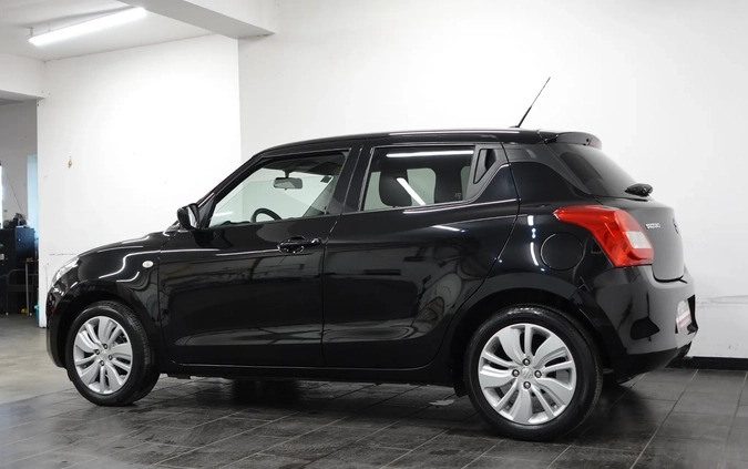 Suzuki Swift cena 49900 przebieg: 77421, rok produkcji 2019 z Wąbrzeźno małe 781